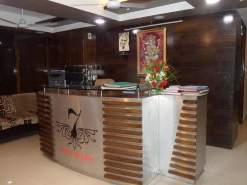 Hotel Seven Ahmedabad Exterior foto